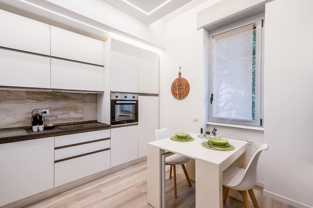 Linate Airport Elegant Suite,Tram 1 Minute Away Μιλάνο Εξωτερικό φωτογραφία